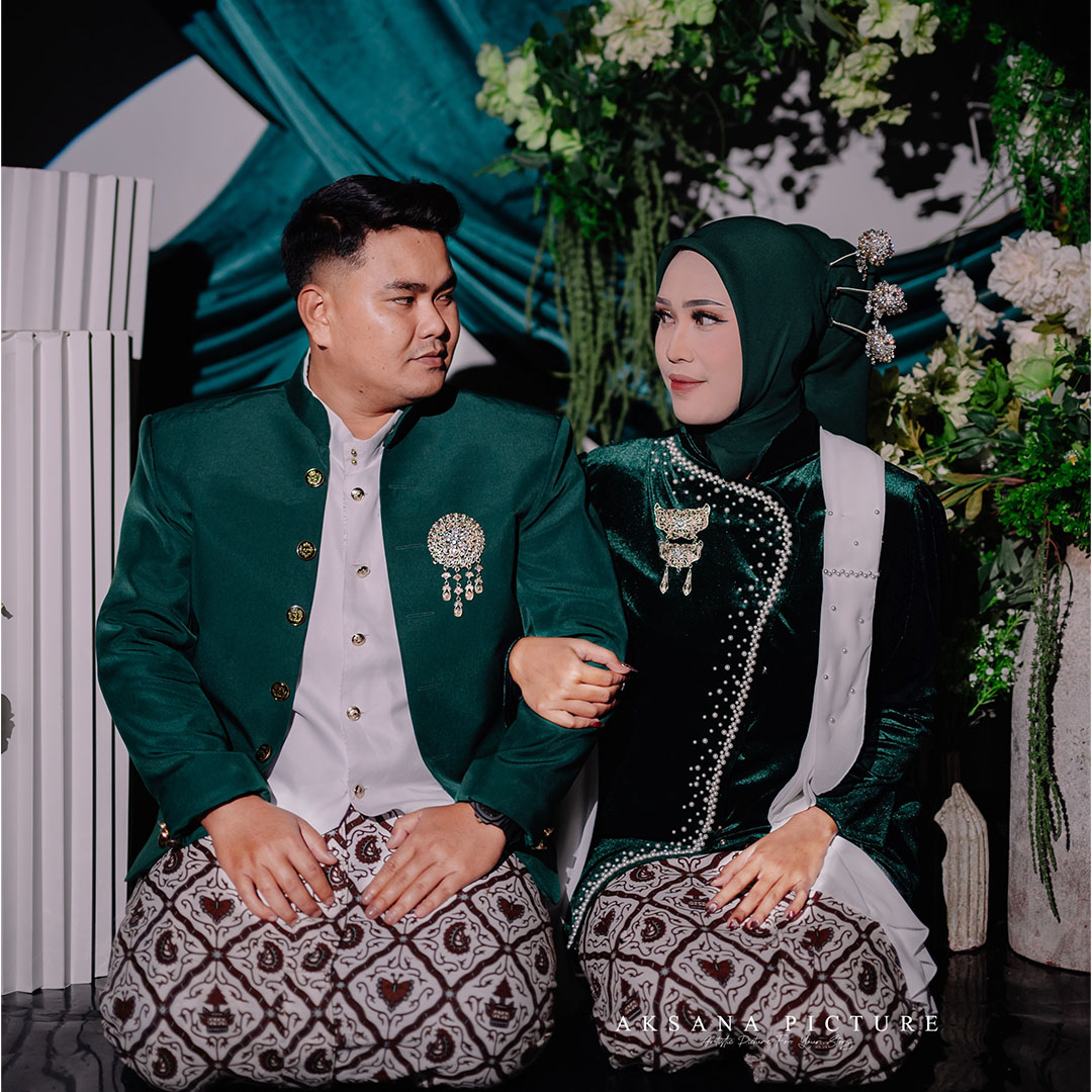 Akmal & Mela
