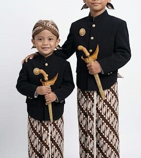 Khitan arya & rama